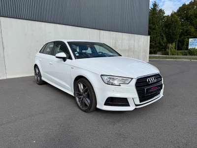 Audi A3 Sportback 35 TFSI 150 S tronic 7 - Suivi / R&eacute;vision &agrave; jour chez -   - 7