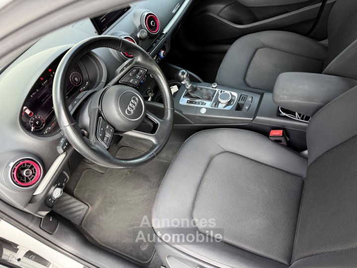 Audi A3 Sportback 35 TFSI 150 S tronic 7 - Suivi / R&eacute;vision &agrave; jour chez - - 18