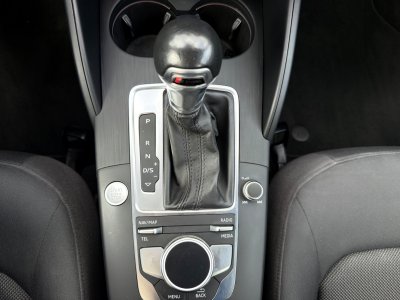 Audi A3 Sportback 35 TFSI 150 S tronic 7 - Suivi / R&eacute;vision &agrave; jour chez -   - 23