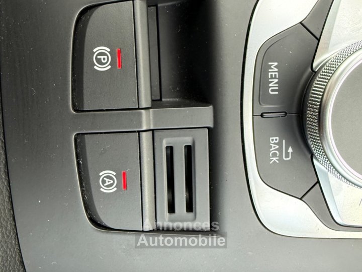 Audi A3 Sportback 35 TFSI 150 S tronic 7 - Suivi / R&eacute;vision &agrave; jour chez - - 24