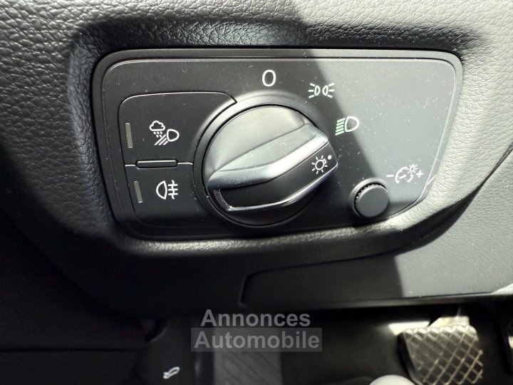 Audi A3 Sportback 35 TFSI 150 S tronic 7 - Suivi / R&eacute;vision &agrave; jour chez - - 30