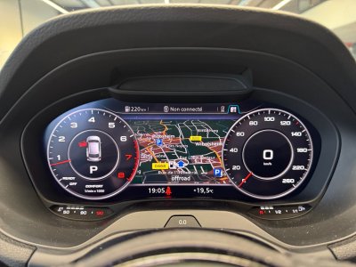 Audi Q2 14 TFSI COD 150 ch S tronic 7 Design Luxe GRIS NANO - TOIT OUVRANT - KEYLESS GO - PACK ASSIS ROUTE - AFFICHAGE TETE HAUTE   - 16