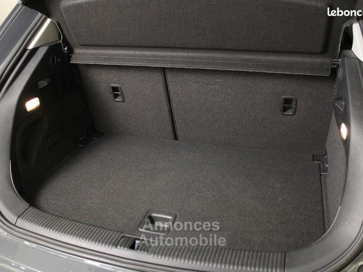 Audi A1 Sportback 10 TFSI 95CH ULTRA AMBITION LUXE S TRONIC 7 - 18