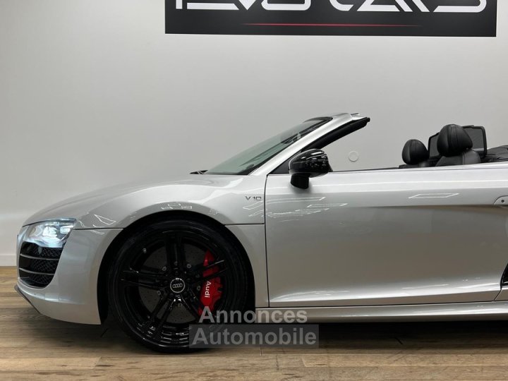 Audi R8 V10 Spyder 52 FSI 525 ch Quattro R-Tronic 6 / Capristo / Freins céramique / BO / Suivi - 5
