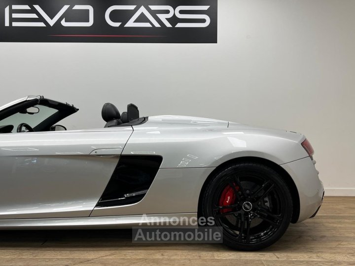 Audi R8 V10 Spyder 52 FSI 525 ch Quattro R-Tronic 6 / Capristo / Freins céramique / BO / Suivi - 6