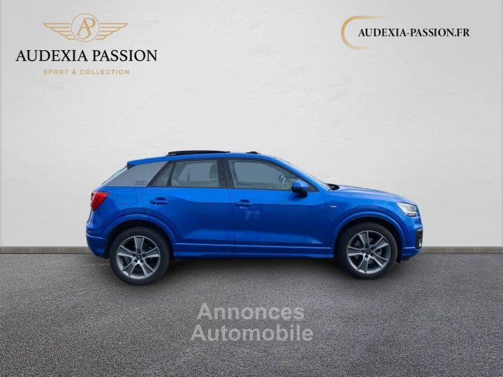 Audi Q2 35 TDI 150 S tronic 7 Midnight Series - 5