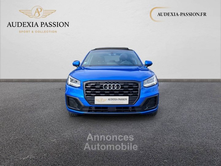 Audi Q2 35 TDI 150 S tronic 7 Midnight Series - 6