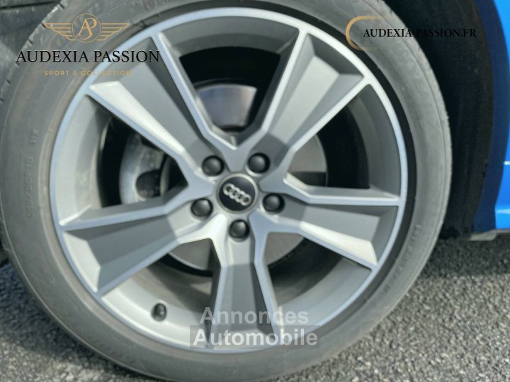 Audi Q2 35 TDI 150 S tronic 7 Midnight Series - 15