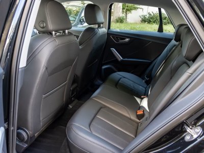 Audi Q2 35 TDI 150 S tronic 7 quattro S line   - 4