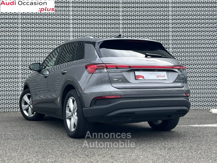 Audi Q4 E-Tron 45 285 ch 82 kWh Business Executive - 4