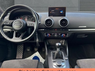 Audi A3 Sportback Quattro 20 TDI - 150 8V Kit S3 !   - 13