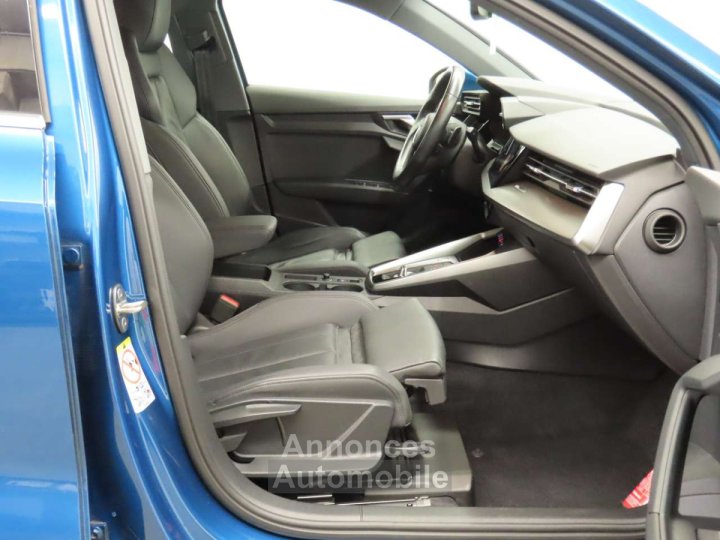 Audi A3 Sportback 30TFSI Stronic - 7