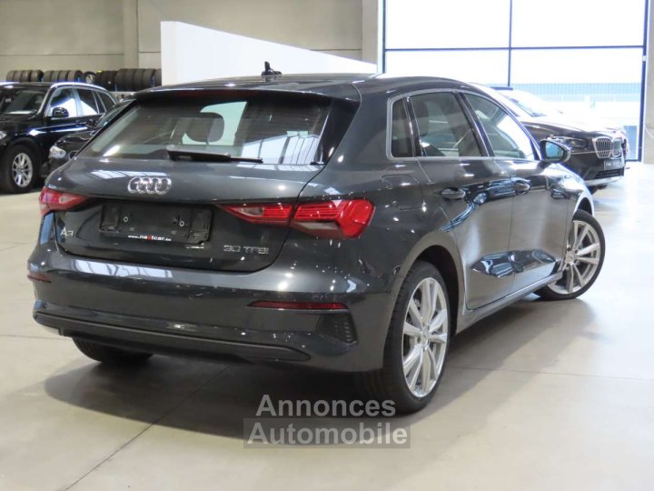 Audi A3 Sportback 30TFSI Stronic - 3