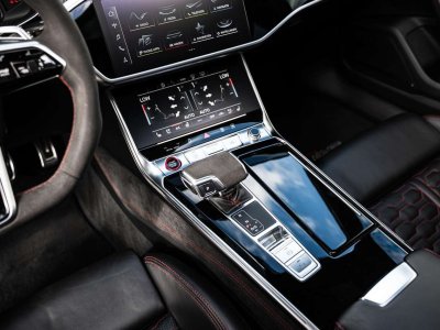 Audi RS6 C8 AVANT 40 V8 MATRIX B&O CERAMIC BRAKES   - 17