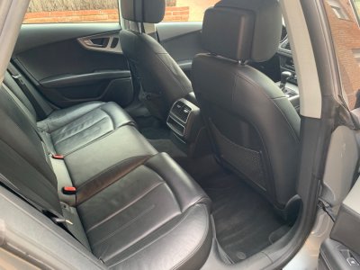 Audi A7 Sportback 30 TDI quattro S tronic   - 8