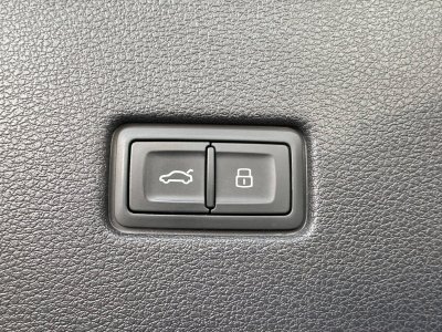 Audi Q8 50 TDI 286ch S line quattro tiptronic 8 157g   - 23