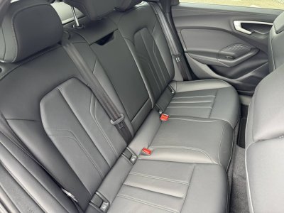 Audi A5 AVANT Avant e-hybrid 299 ch S tronic 7 Quattro S line   - 8