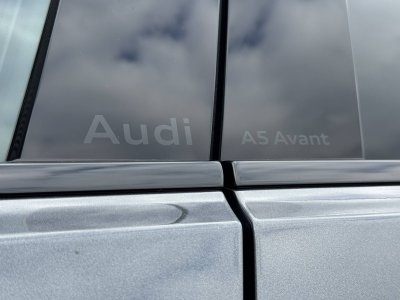 Audi A5 AVANT Avant e-hybrid 299 ch S tronic 7 Quattro S line   - 35