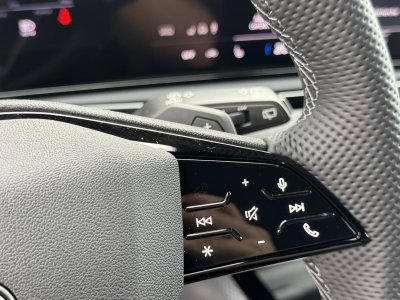 Audi A6 Avant e-hybrid 367 ch S tronic 7 Quattro S line   - 40