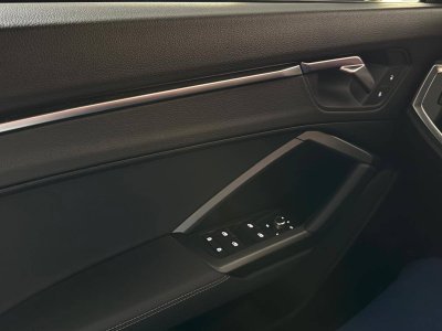 Audi Q3 35 TFSI 150 ch S tronic 7 S line   - 7