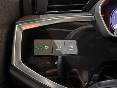 Audi Q3 35 TFSI 150 ch S tronic 7 S line   - 9