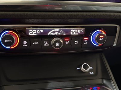 Audi Q3 35 TFSI 150 ch S tronic 7 S line   - 11