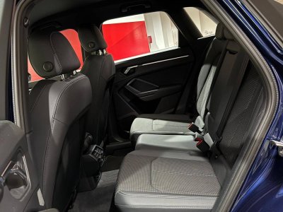 Audi Q3 35 TFSI 150 ch S tronic 7 S line   - 21