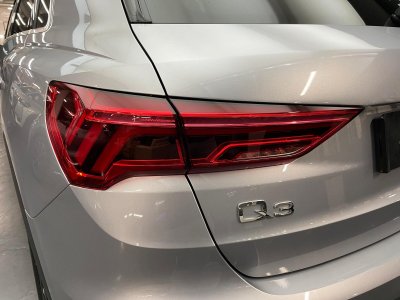 Audi Q3 20 35 TDI Business Line S-tronic   - 23
