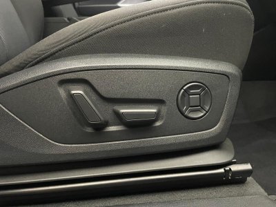 Audi Q3 20 35 TDI Business Line S-tronic   - 42