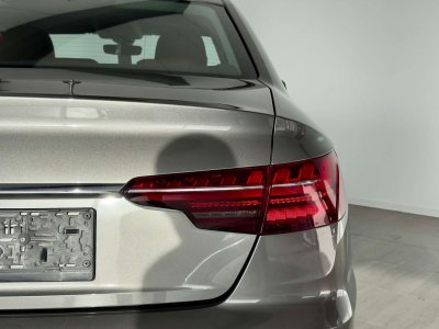 Audi A4 20TDi SPORT-1ERPRO-COCKPIT-CUIR-CAMERA-PDC-TVA   - 8