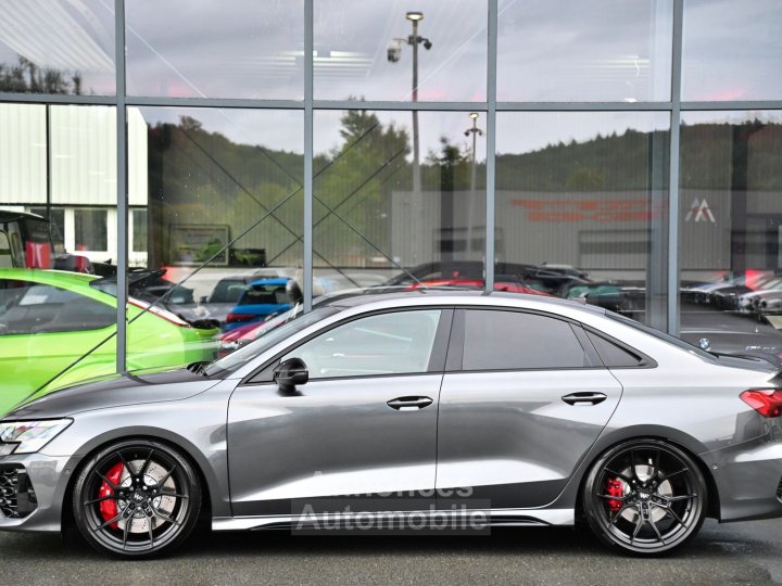 Audi RS3 Limousine 25 TFSI RS-Design - 6