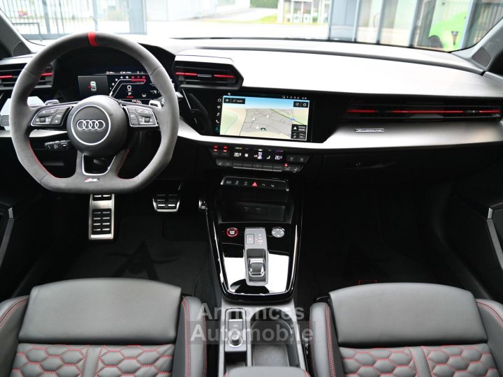 Audi RS3 Limousine 25 TFSI RS-Design - 10