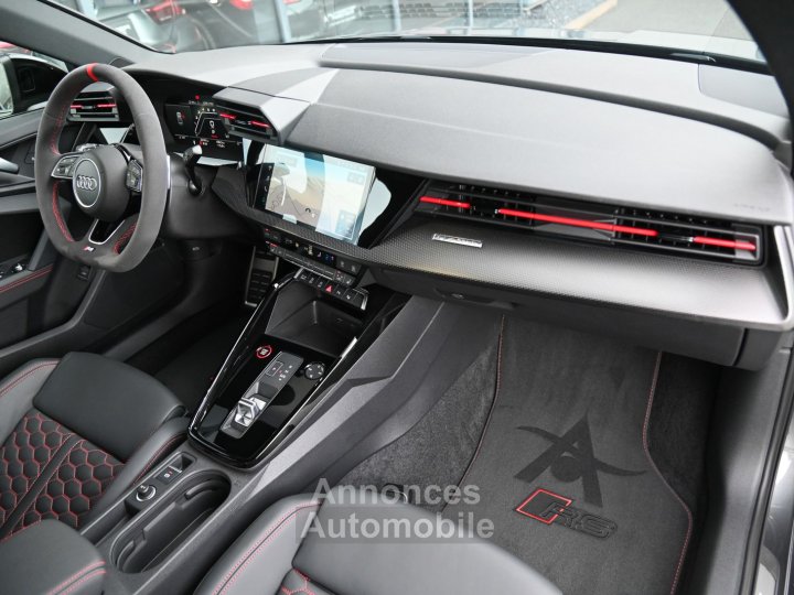 Audi RS3 Limousine 25 TFSI RS-Design - 11