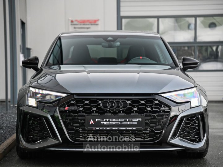 Audi RS3 Limousine 25 TFSI RS-Design - 25