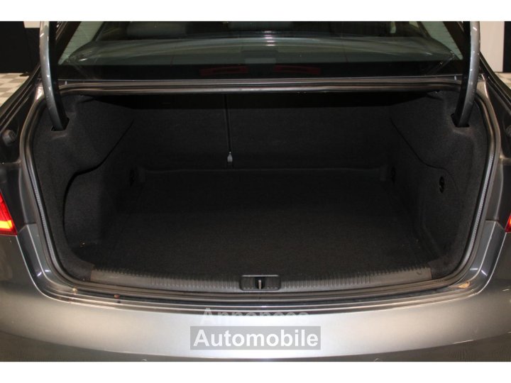 Audi A3 Berline 16 TDI 110 BV S-Tronic S line - 24