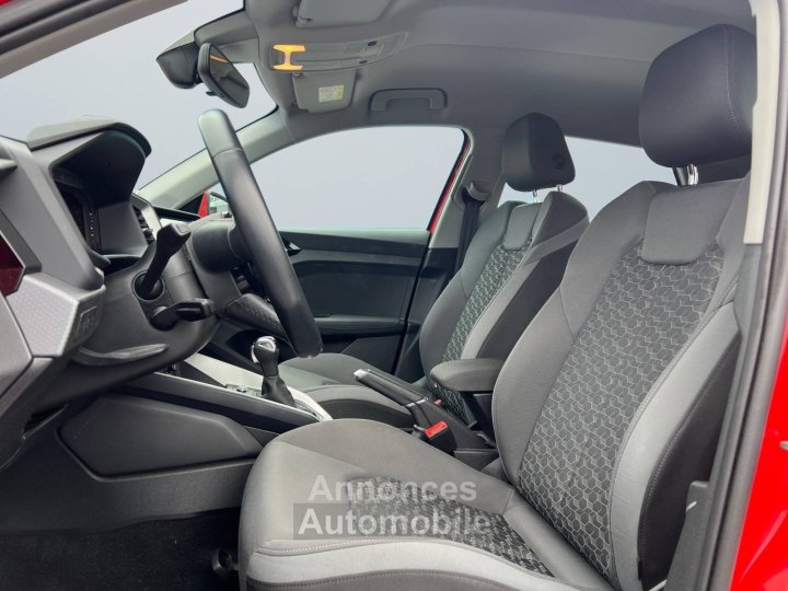 Audi A1 Sportback II 25 10 TFSI 95ch Advanced Stronic *SUIVI / 1ere MAIN / CARPLAY* - 9