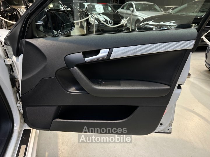 Audi RS3 SPORTBACK 25 TFSI 340 Quattro S-Tronic A - 33