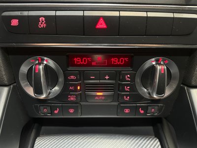 Audi RS3 SPORTBACK 25 TFSI 340 Quattro S-Tronic A   - 42