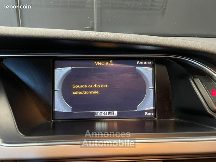 Audi S5 Sportback V6 30 TFSI 333 Quattro S Tronic SIEGES CHAUFFANTS ATTELAGE - 25