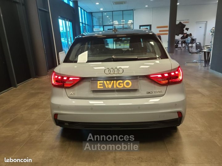 Audi A1 Sportback 30 TFSI 110cv ADVANCED 2 S-TRONIC 7 - 17