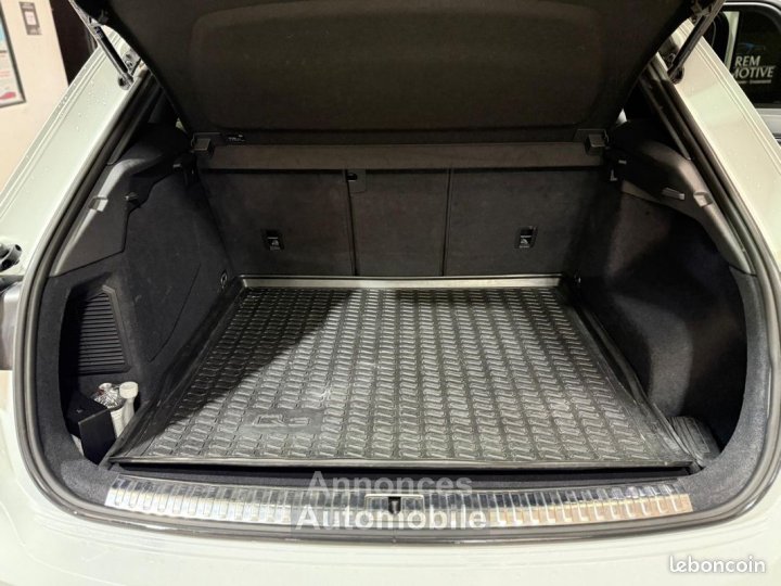 Audi Q3 14 45 TFSIE HYBRIDE 245CH 8 CV, S LINE, 1er MEC 12-2021 - 10