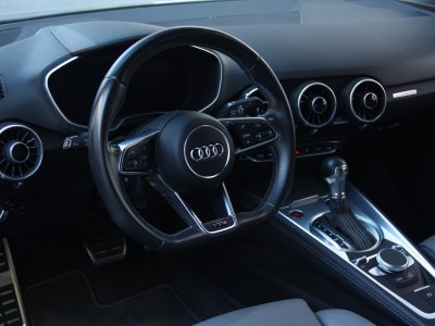 Audi TTS coupe 20 TFSI 310ch quattro S tronic 6   - 8