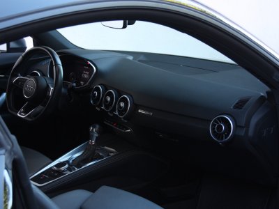 Audi TTS coupe 20 TFSI 310ch quattro S tronic 6   - 24