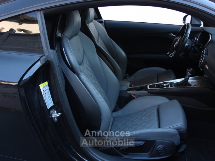 Audi TTS coupe 20 TFSI 310ch quattro S tronic 6 - 25