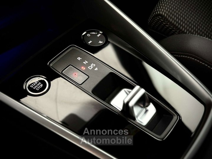 Audi A3 Sportback 20TDi FULL S-LINE-COCKPIT-CAMERA-PDC - 11