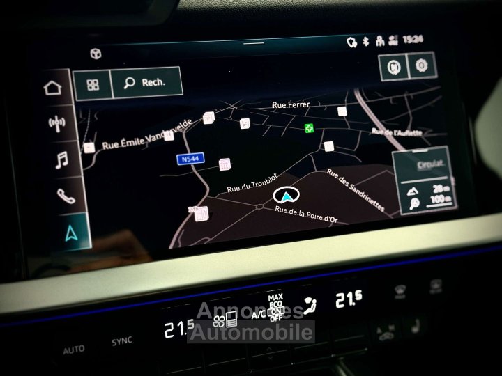 Audi A3 Sportback 20TDi FULL S-LINE-COCKPIT-CAMERA-PDC - 14