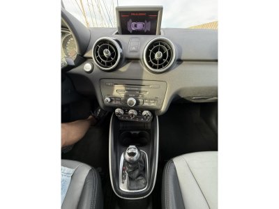 Audi A1 Sportback 16 TDI 90ch FAP Ambition Luxe S tronic 7 5 places   - 11