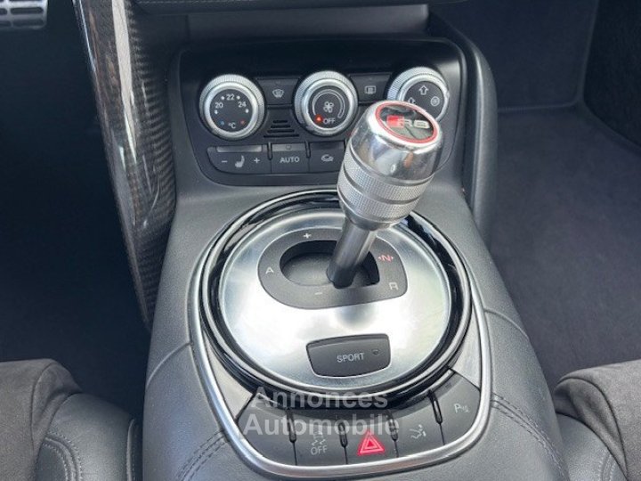 Audi R8 52 V10 FSI 550CH PLUS QUATTRO TRONIC 7 - 12