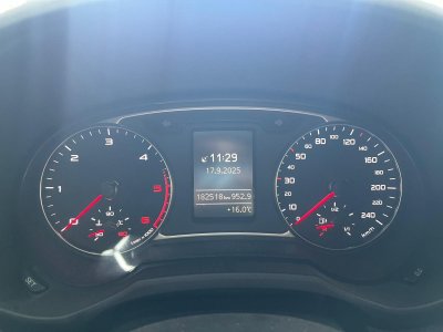 Audi A1 Sportback 16 TDI 116 S tronic 7 S line OFFRE SEPTEMBRE : -50% SUR GARANTIE / SUIVI COMPLET / DISTRIB / GRIS NARDO / RADARS / DRIVE SELECT   - 18