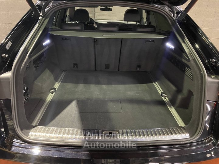 Audi Q8  60 TFSI e 462ch Compétition quattro tiptronic 8 - 10